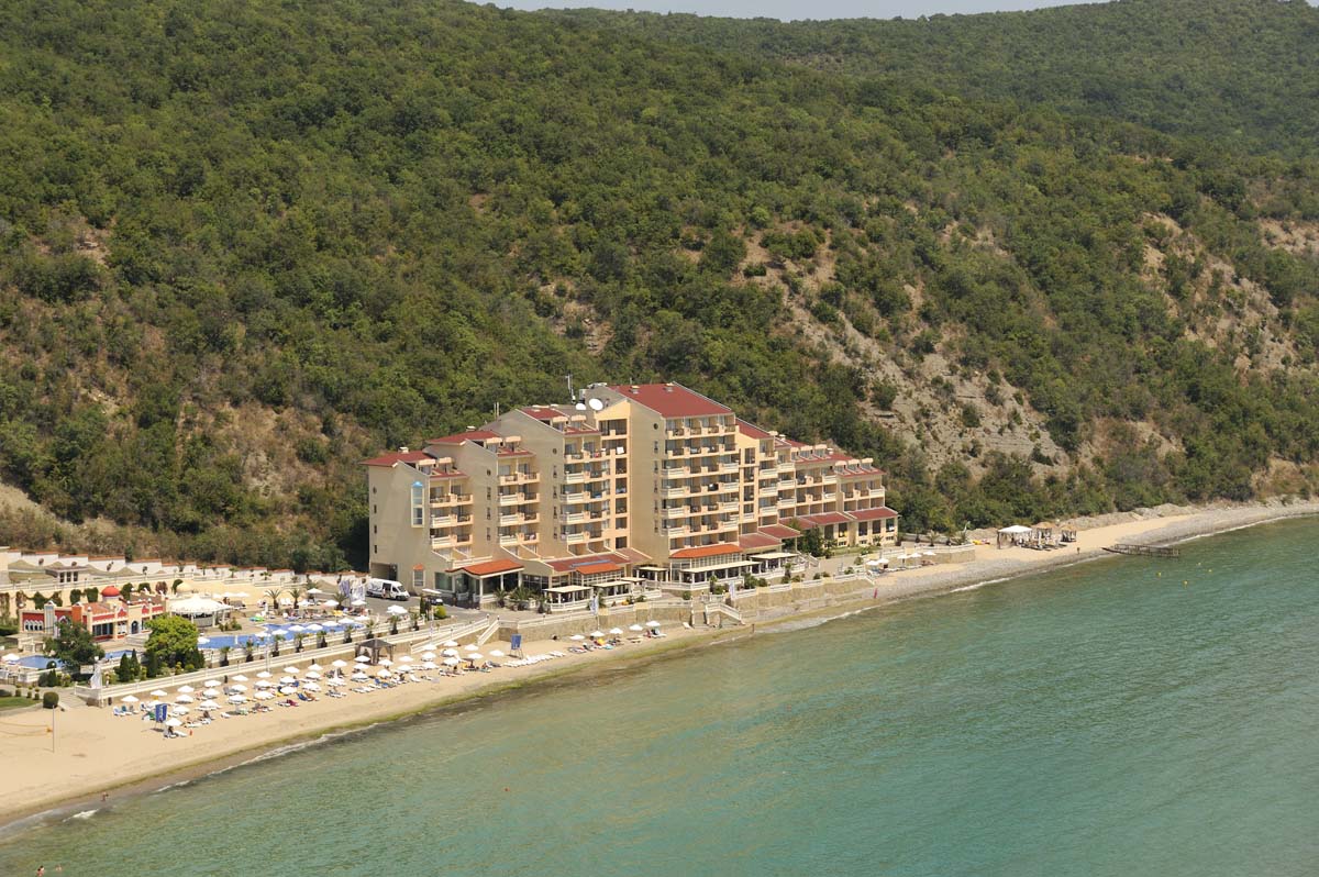 Royal Bay