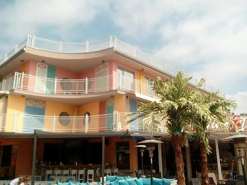 Largo