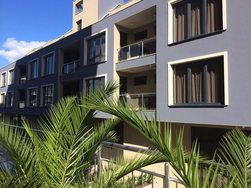 Palm Residence Apart